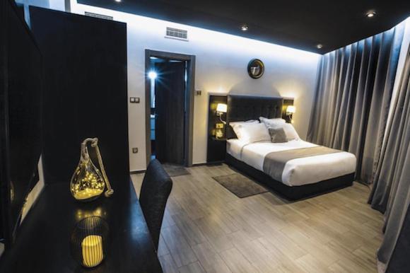 Calypso Hotel Aïn el Turk Ngoại thất bức ảnh