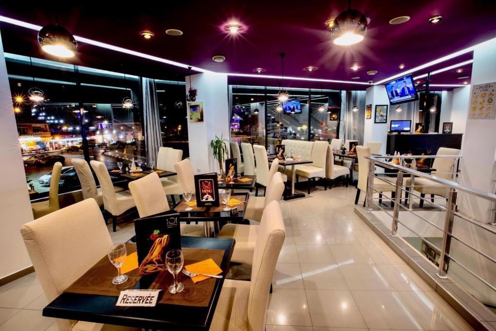 Calypso Hotel Aïn el Turk Ngoại thất bức ảnh